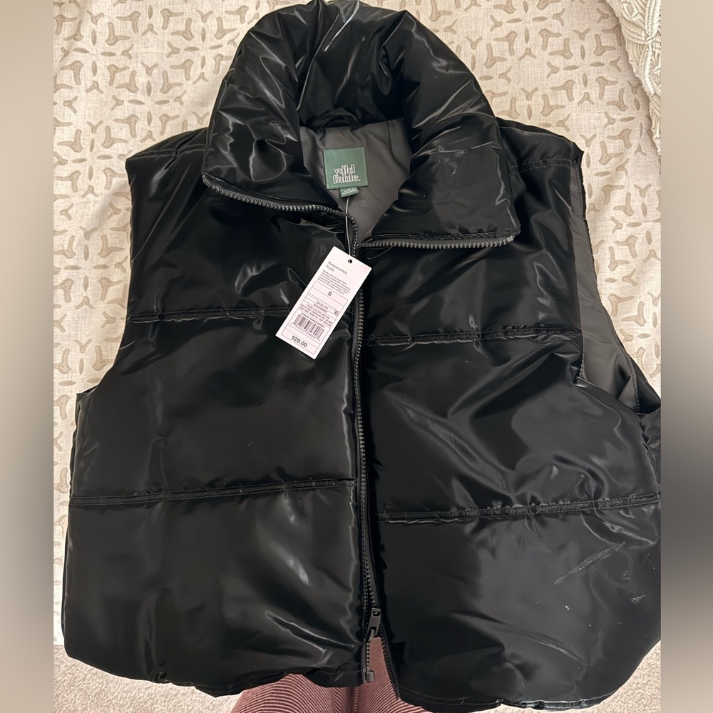 Black Shimmer Crop Vest